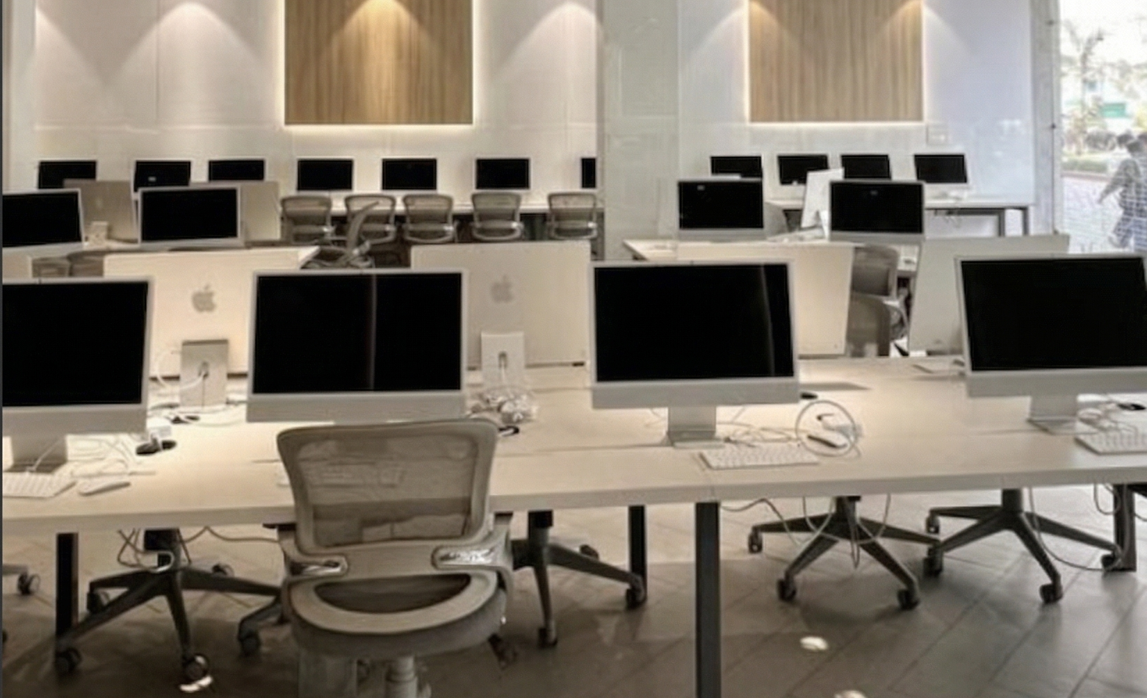 Apple certified ios development Lab